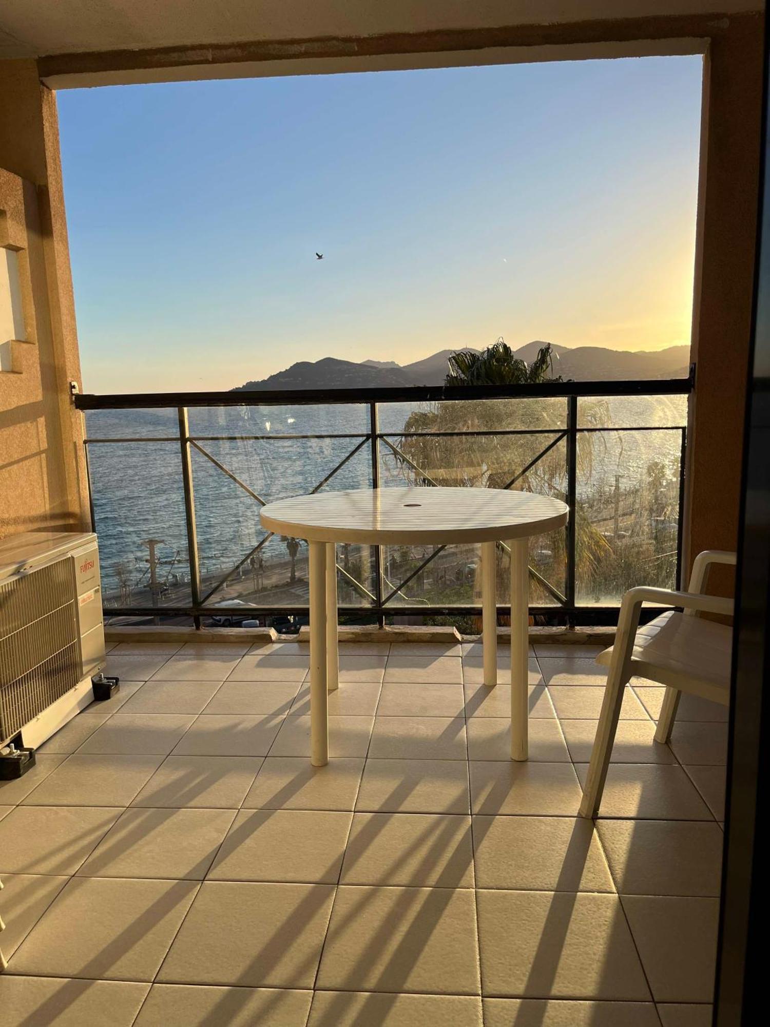 Cannes Apartment With Sea View, Aircondition And Parking Extérieur photo